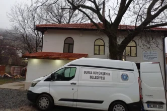 Bursa'dan Balkanlardaki camilerde Ramazan temizliği