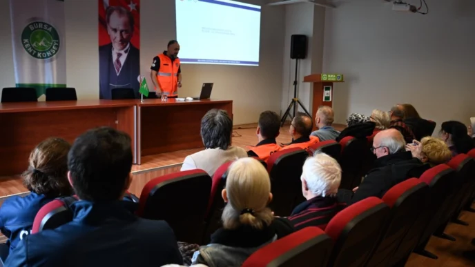 Bursa Kent Konseyi afetle mücadele ediyor