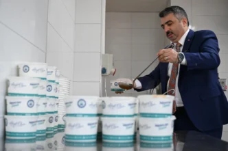 Bursa Yıldırım'da gönüller de, sofralar da bir