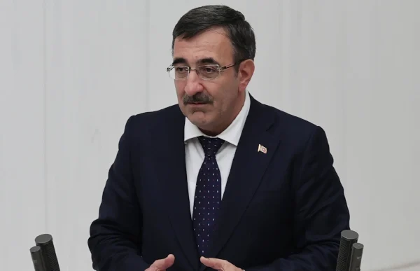 Cevdet Yılmaz: İşsizlik tek haneli seviyesini koruyor