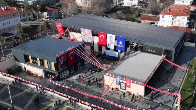 Çorum Mecitözü’ne 280 milyonluk dev kültür yatırımı... Çorum Hitit Kültür Merkezi açıldı