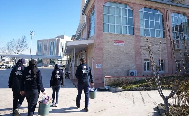 Denizli’de camilerde temizlik seferberliği