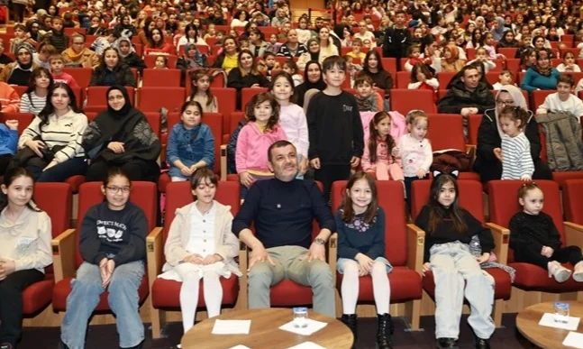 Denizli’de miniklere “Cesur İtfaiyeci” keyfi