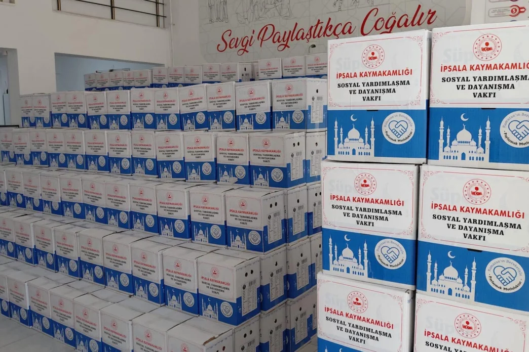 İpsala’da Ramazan bereketi paylaştıkça çoğalıyor