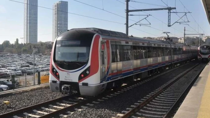 Marmaray’da sefer saatlerine 'iftar' ayarı