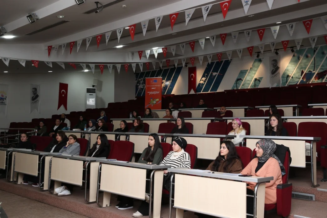 İzmir Çiğli’de istihdam garantili kurslara yoğun ilgi