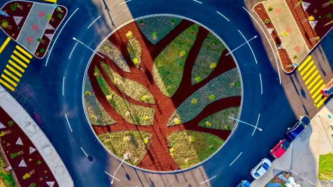 İzmir'de kavşaklar sanat eserine dönüşüyor