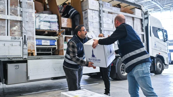 İzmir'den Hatay'a dayanışma köprüsü