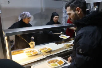 İzmit Kent Lokantaları'nda ücretsiz iftar hizmeti