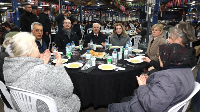 Kardeşlik sofrası Karacabey’de kuruldu