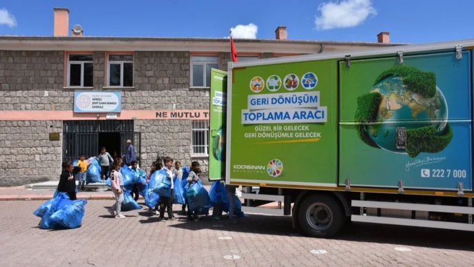 Kayseri Kocasinan okullarda çevre bilincini aşılıyor