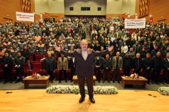 Kayseri Talas Belediyesi çalışanlarından Başkan Yalçın'a teşekkür