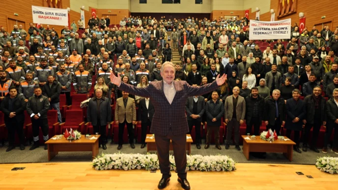 Kayseri Talas Belediyesi çalışanlarından Başkan Yalçın'a teşekkür