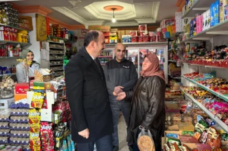 Konya'da Başkan Altay iftar öncesi esnafla buluştu