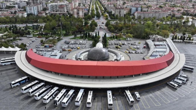 Konya Otogarı geçen yıl 18 milyona hizmet verdi