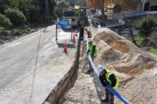 Mersin’de Hacıhalilarpaç’ın içme suyu altyapısı yenilendi