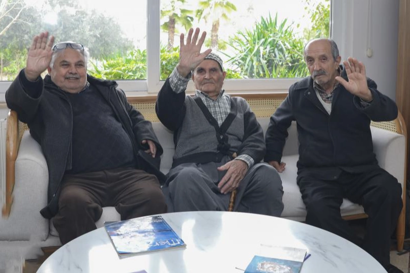 Mersin'de hasta ve yakınlarına “Dosthane” desteği