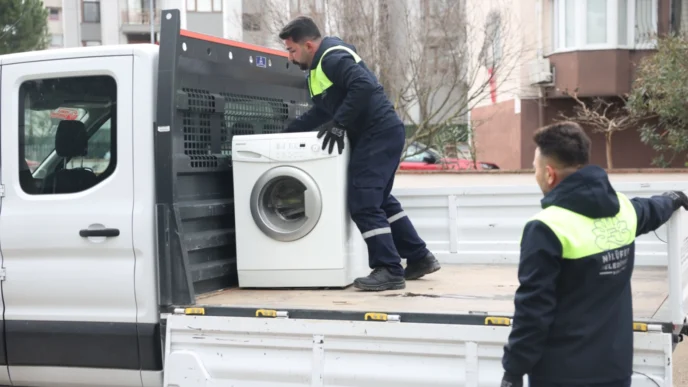 Nilüfer’de elektronik atıklar kontrollü şekilde toplanıyor