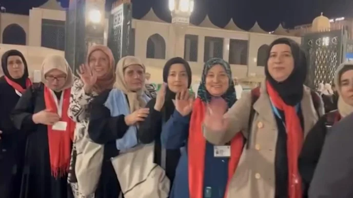 Şehit yakınları Umre’den döndü