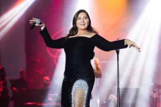 Sevgililer Günü'nde Sibel Can rüzgarı