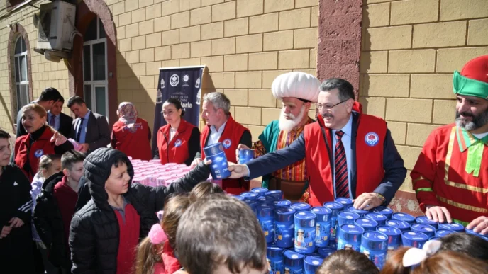 Trabzon’da tekne orucu etkinliğinde çocuklarla buluşma
