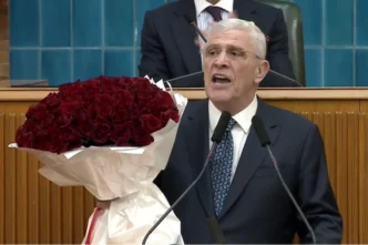 İYİ Parti lideri Dervişoğlu’ndan İran çıkışı!.. Dervişoğlu'ndan Erdoğan'a 308 gül