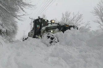 Ordu'da Büyükşehir ekipleri karla mücadelede sahada