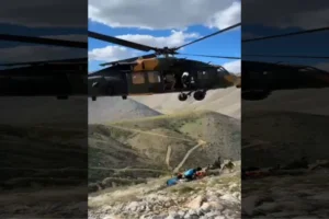Adıyaman'da dağlık arazide yaralanan vatandaş helikopterle kurtarıldı