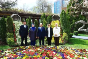 AK Parti Kadın Kolları'ndan Kayseri'ye özel övgü