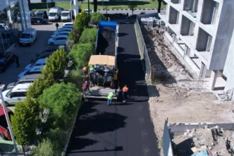 Manisa'da üniversite ve hastane yolu yenileniyor