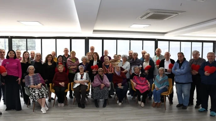 Nilüferli kadınlardan huzurevine gönül köprüsü