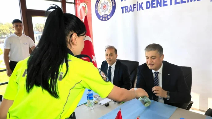 Adana bayram için teyakkuz halinde