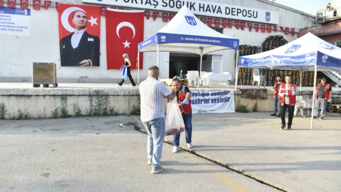 Ankara'da bayram dayanışması büyüyor