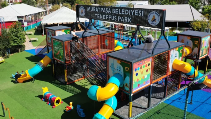 Antalya Muratpaşa’da bayram coşkusu