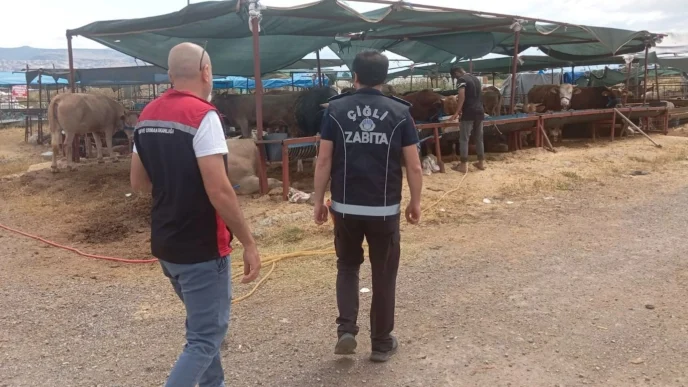 Çiğli’de kurban denetimleri aralıksız sürüyor