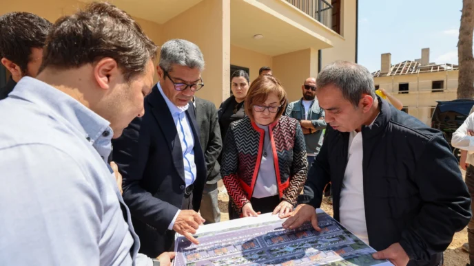 Gaziantep'te TCDD lojmanlarının restorasyonuna yakın mercek