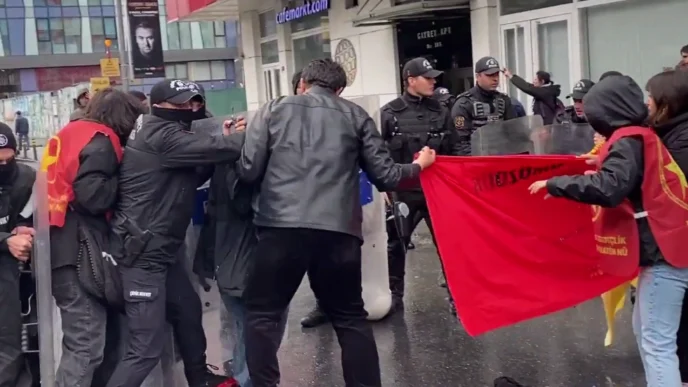 İstanbul’da 1 Mayıs'a 575 gözaltı!