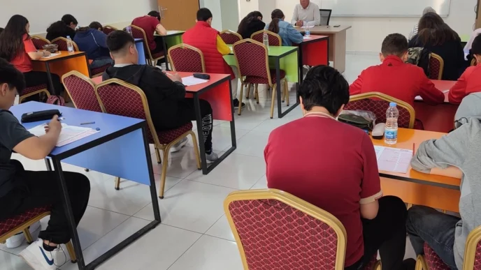 KAYMEK'ten üniversite adaylarına deneme sınavı desteği