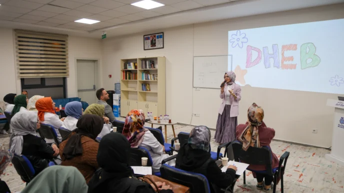 Konya'da Çocuk Mektebi’nde ailelere eğitim semineri
