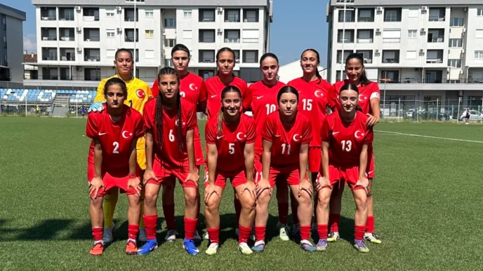 U16 Kız Milli Takımı turnuvaya 1 puanla başladı