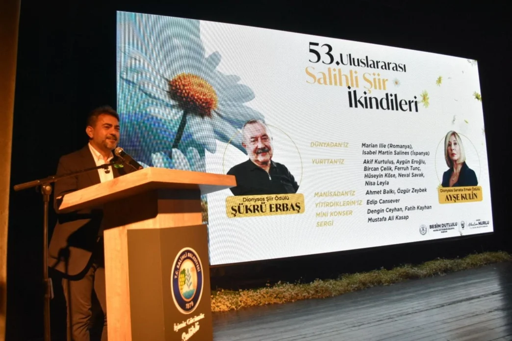 Uluslararası Şiir İkindileri ile Manisa’da sanat rüzgarı esti