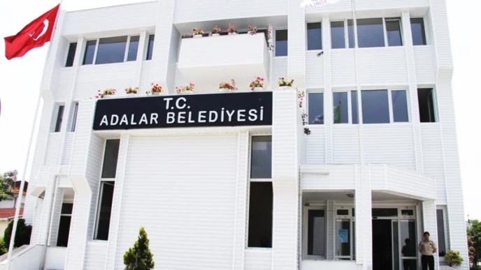 Adalar Belediyesi’ne operasyon! Rüşvet ve imardan Başkan ve 41 kişi gözaltında