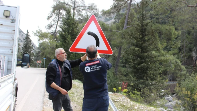 Antalya’da yayla yolları yenileniyor