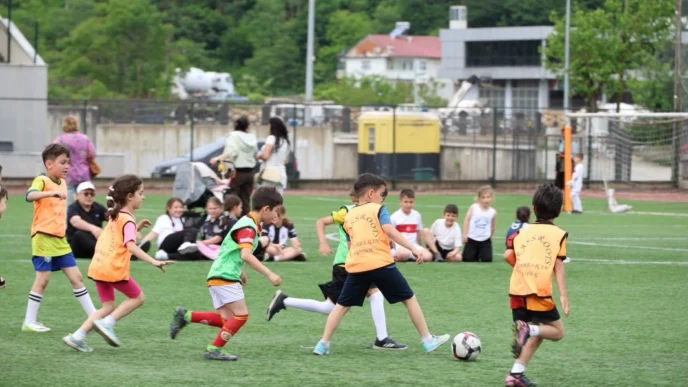 Arhavi’de 'herkes için futbol etkinliği'ne büyük ilgi