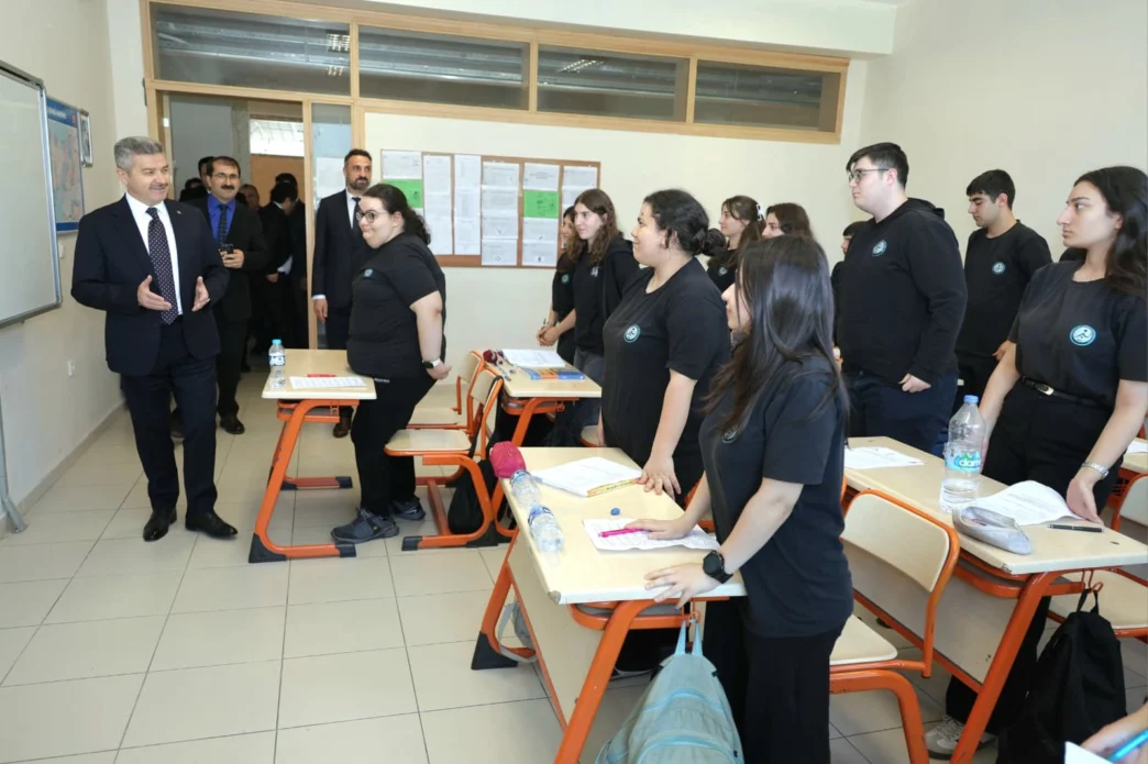 Artvin Valisi Ergün: Nitelikli elemanlar teknik ve mesleki liselerde yetişiyor