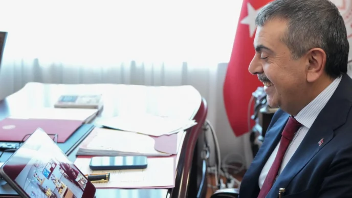 Bakan Tekin'den Rizeli öğrencilerine mektubuna sürpriz bağlantı