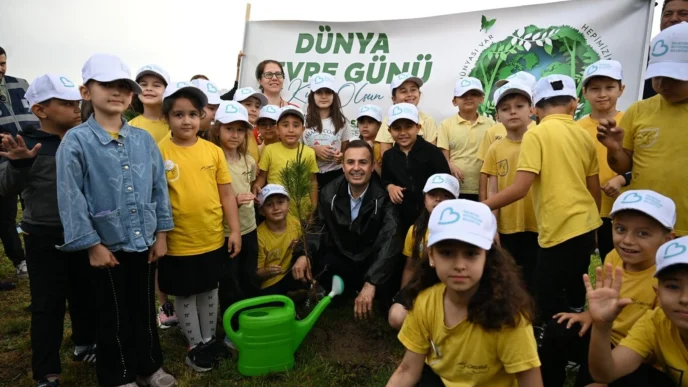 Başkan Akın: “Çevre bize emanet”