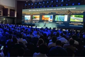 Beş teknolojik atılım... Huawei, yeni nesil şebeke oluşturucu ESS Platformu LUTERRA®'yı piyasaya sürdü