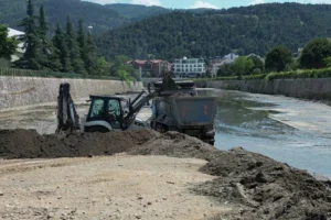 Bursa Nilüfer Çayı’nda temizlik çalışmaları tamamlandı