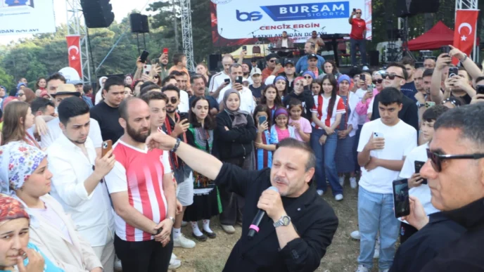 Bursa Gümüşhaneliler Yayla Şenliği’nde Karadeniz rüzgarı